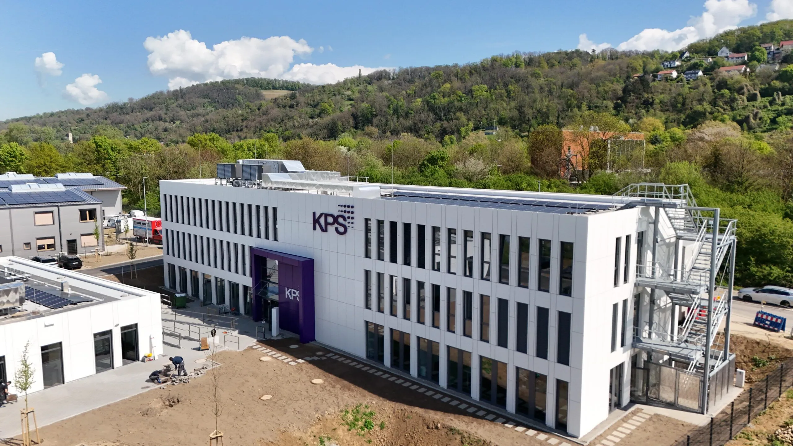 Einzug in neue KPS-Zentrale in Weinheim